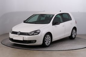 Volkswagen Golf - 2012