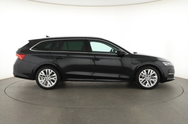 Škoda Octavia - 2024