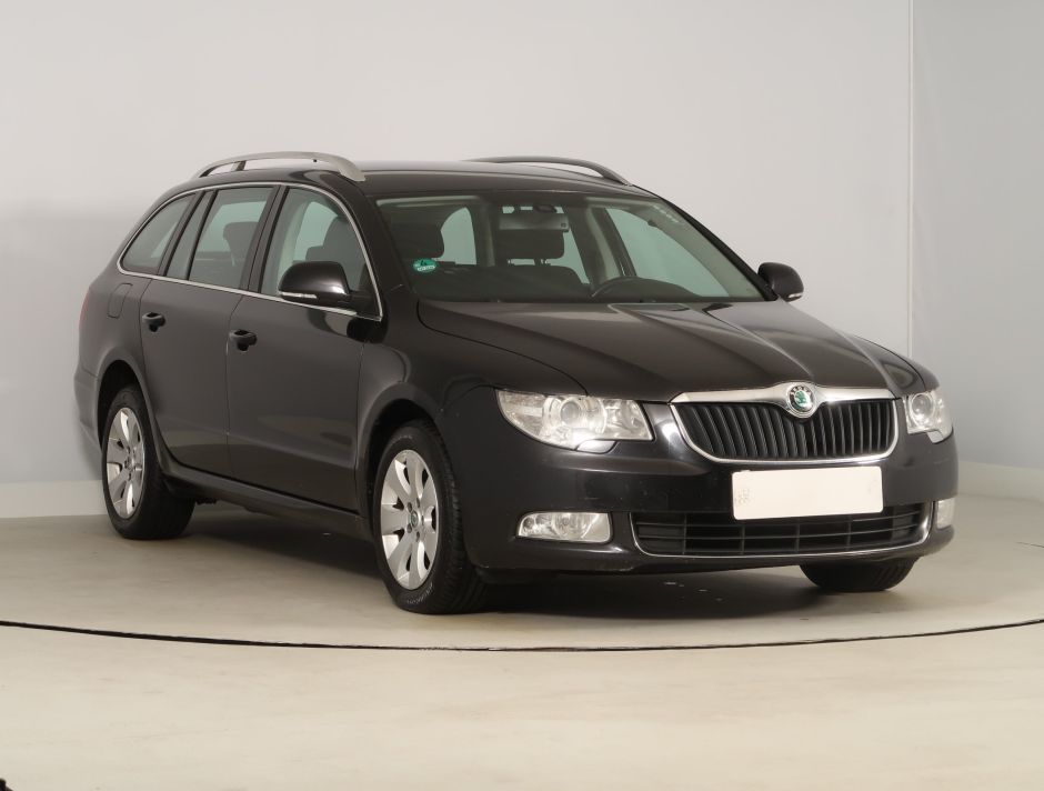 Skoda Superb - 2010