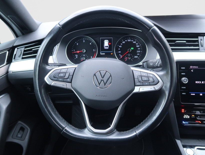 Volkswagen Passat, 2020