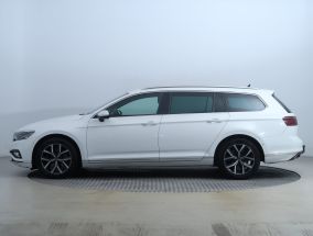 Volkswagen Passat - 2020