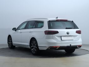 Volkswagen Passat - 2020