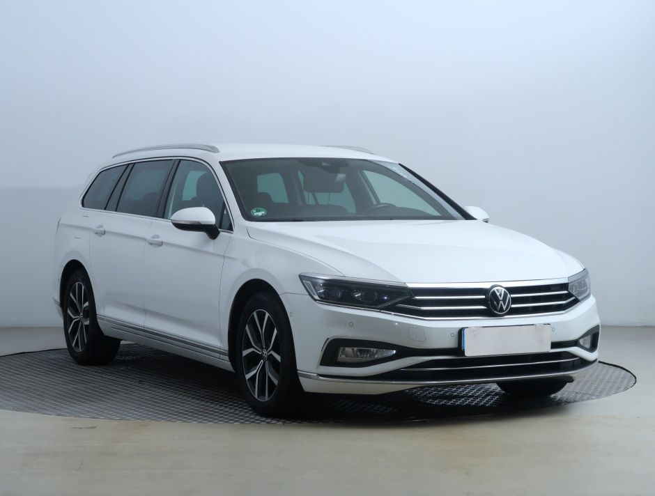Volkswagen Passat - 2020