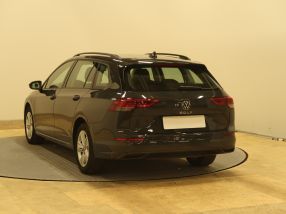 Volkswagen Golf - 2022