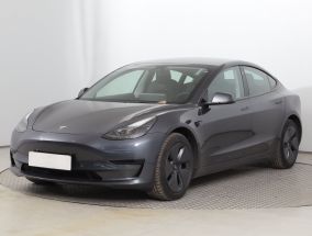 Tesla Model 3 - 2021