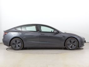 Tesla Model 3 - 2021