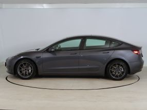 Tesla Model 3 - 2021