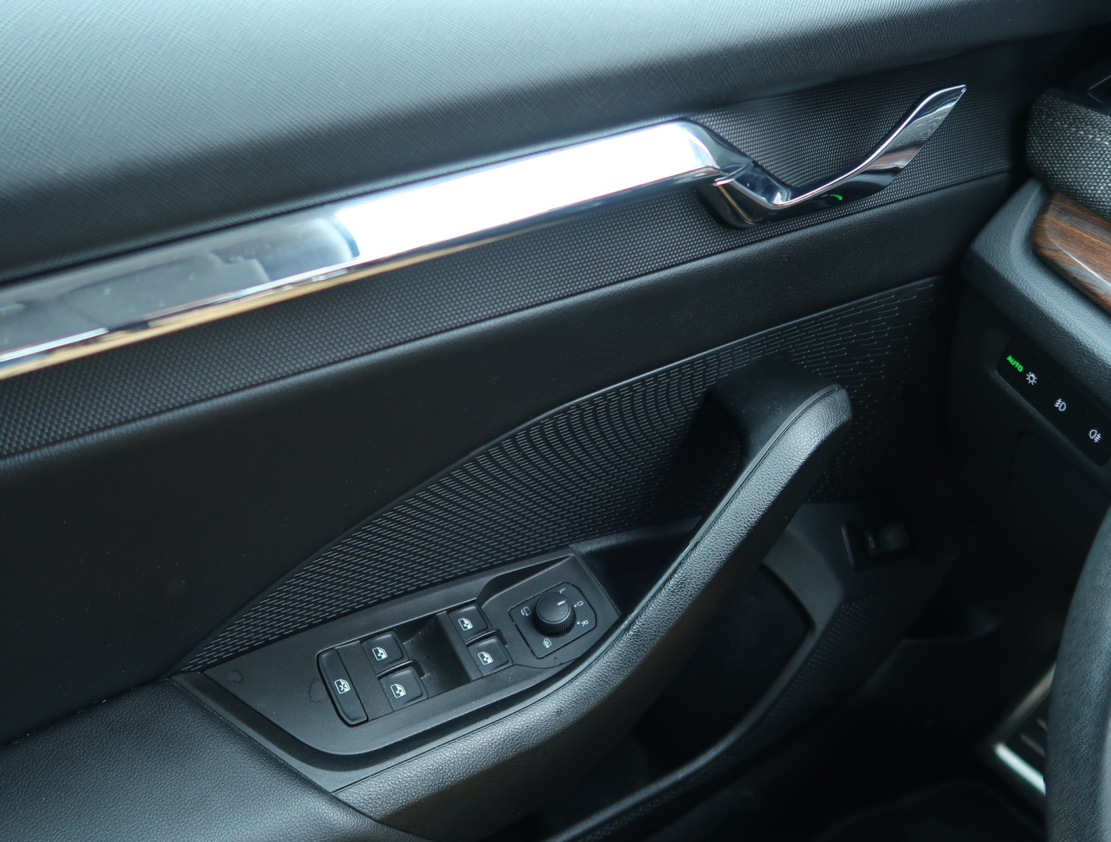 Škoda Octavia Scout - 2023