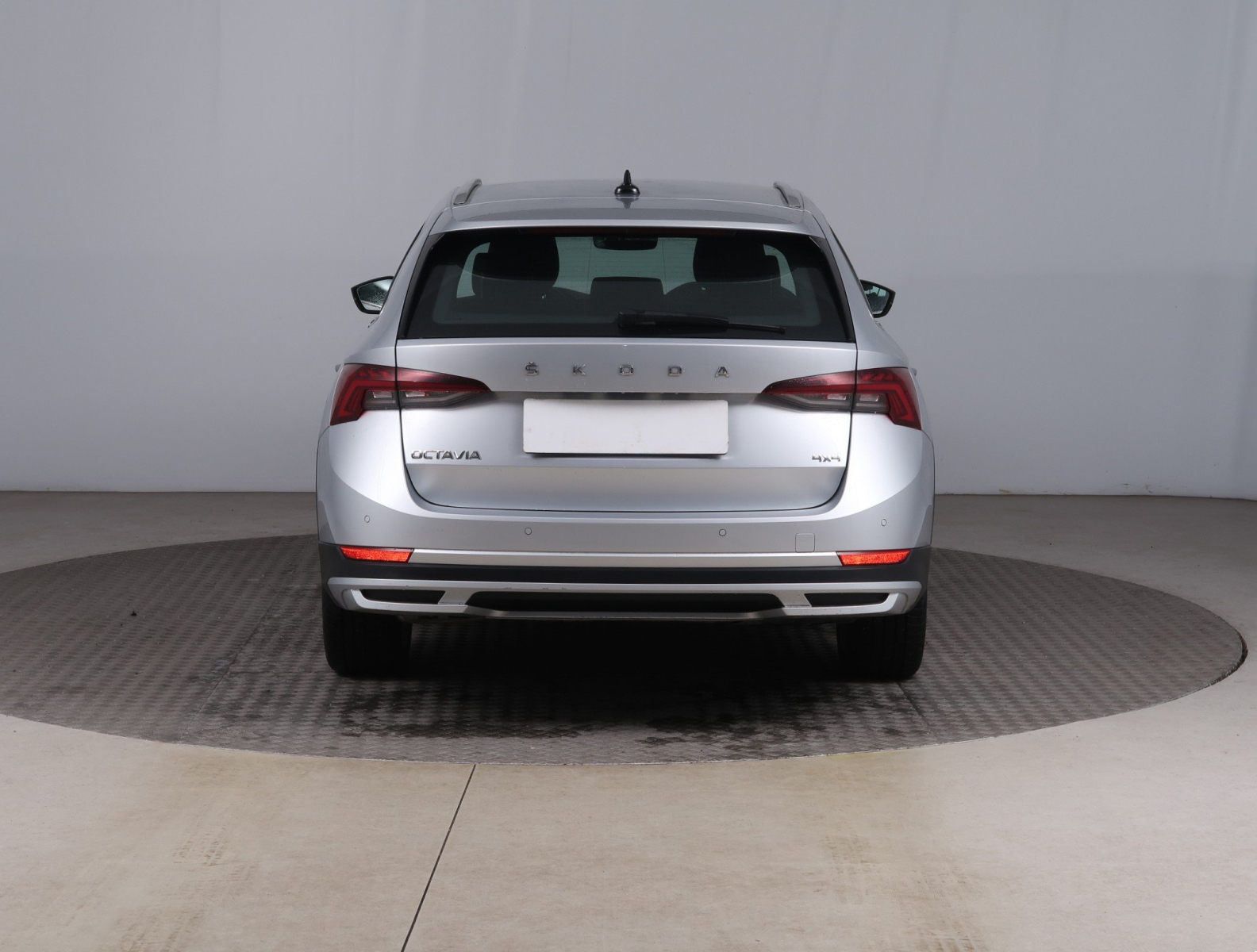 Škoda Octavia Scout - 2023