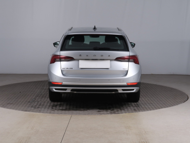 Škoda Octavia Scout - 2023