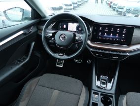 Škoda Octavia Scout - 2023