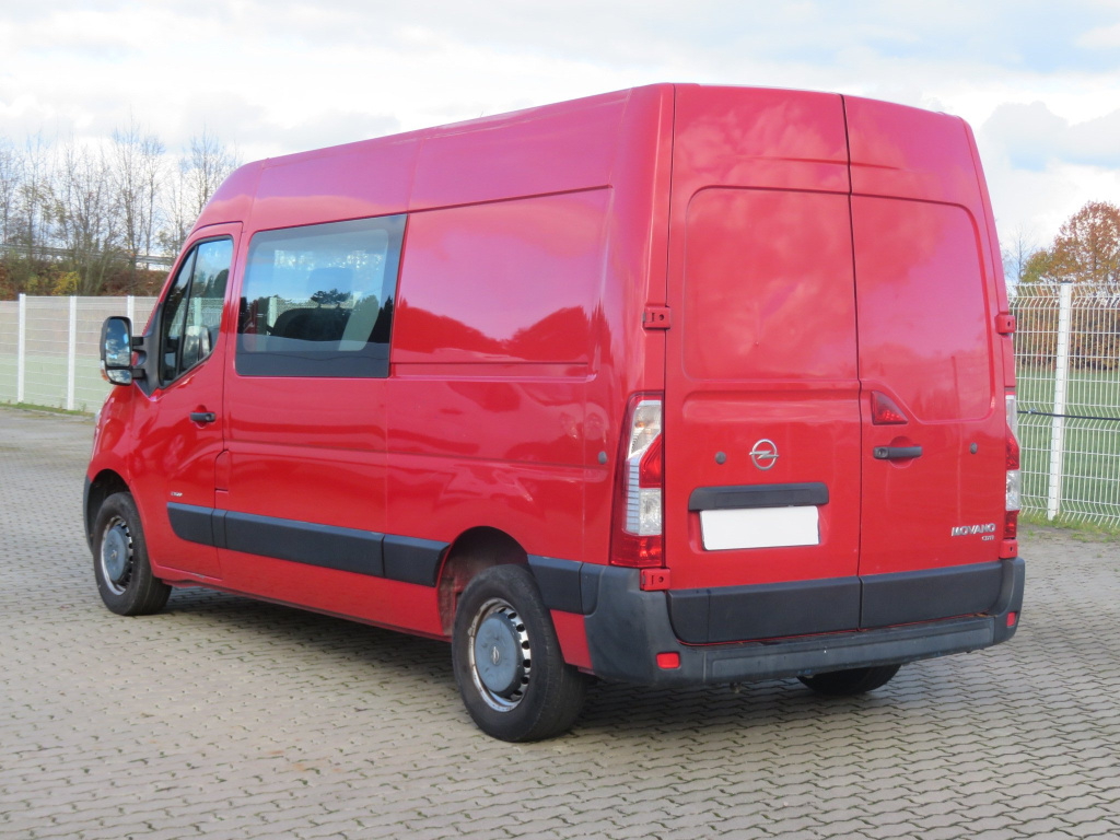 Opel Movano