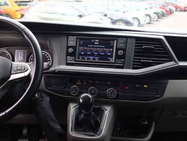Volkswagen Transporter - 2023
