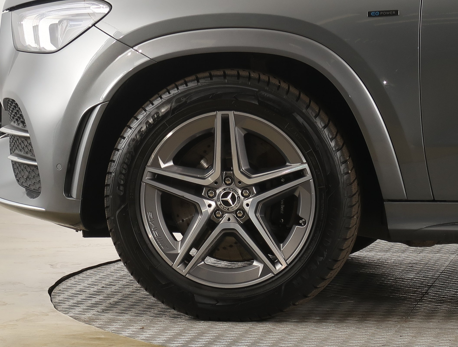Mercedes-Benz GLE - 2021