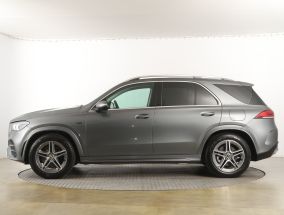 Mercedes-Benz GLE - 2021