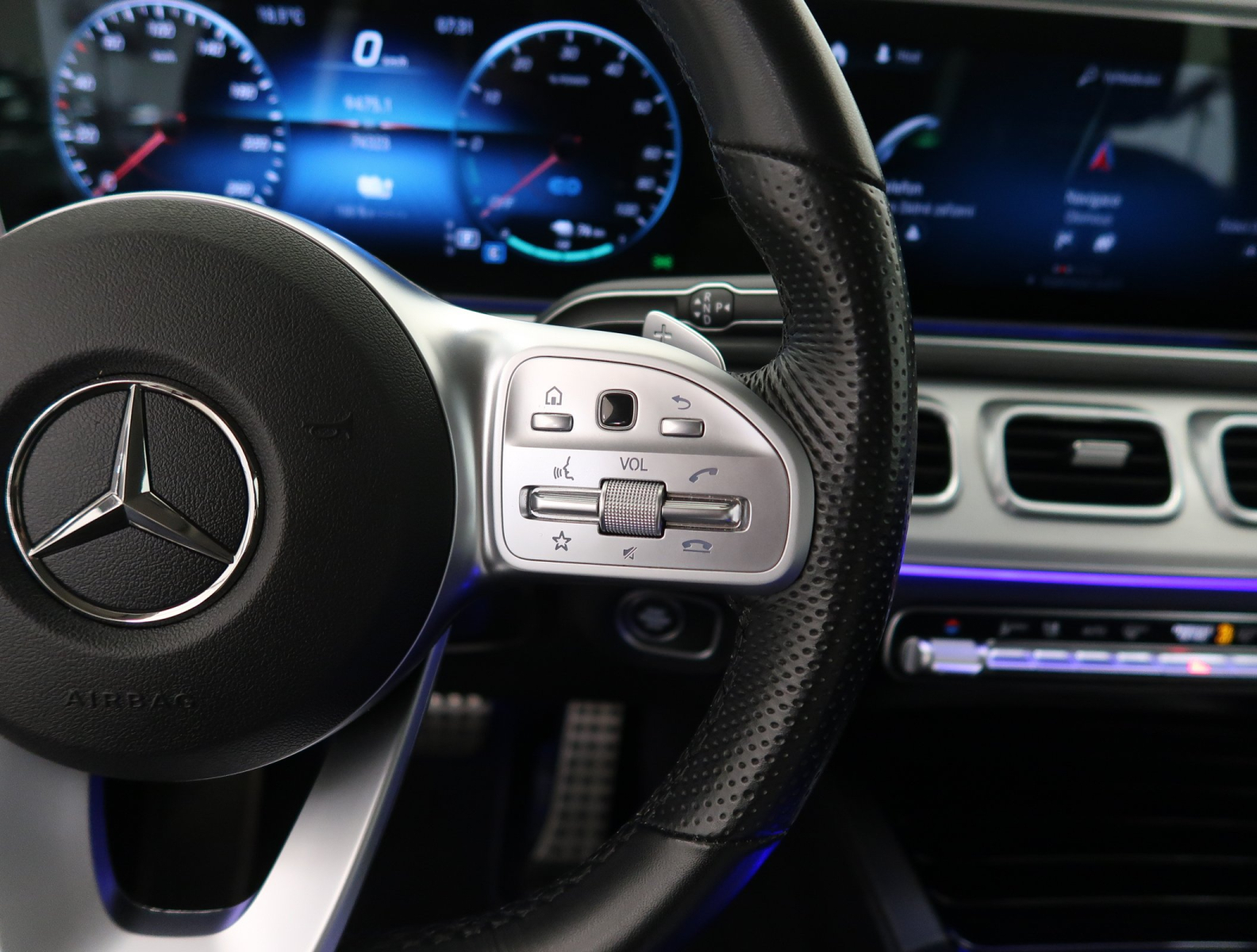 Mercedes-Benz GLE - 2021