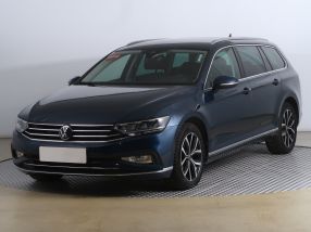 Volkswagen Passat - 2022