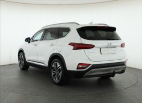 Hyundai Santa Fe - 2019