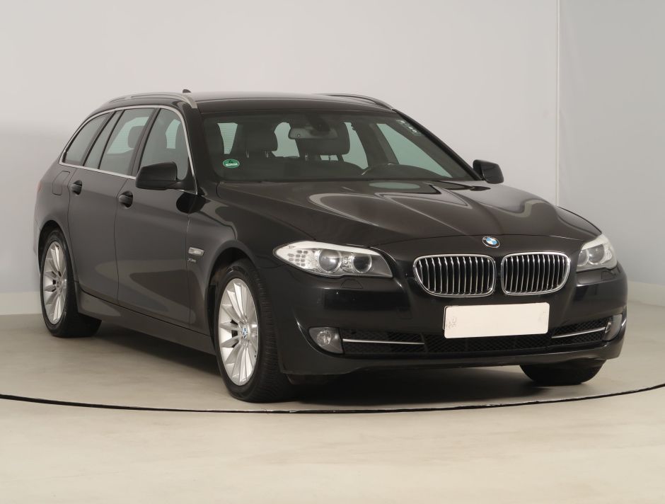 BMW 5 - 2011