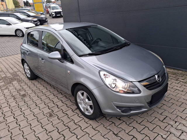 Opel Corsa 2010