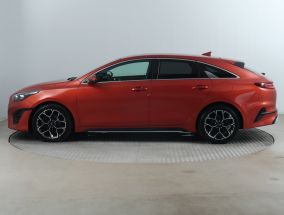 Kia ProCeed - 2022