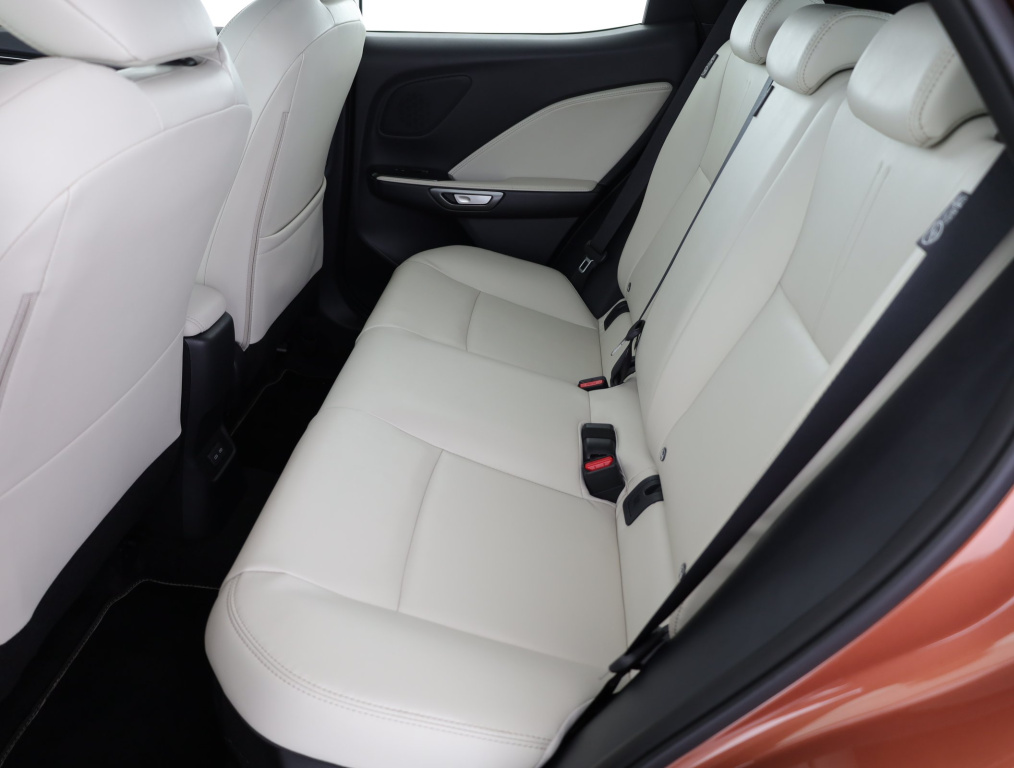 Lexus LBX