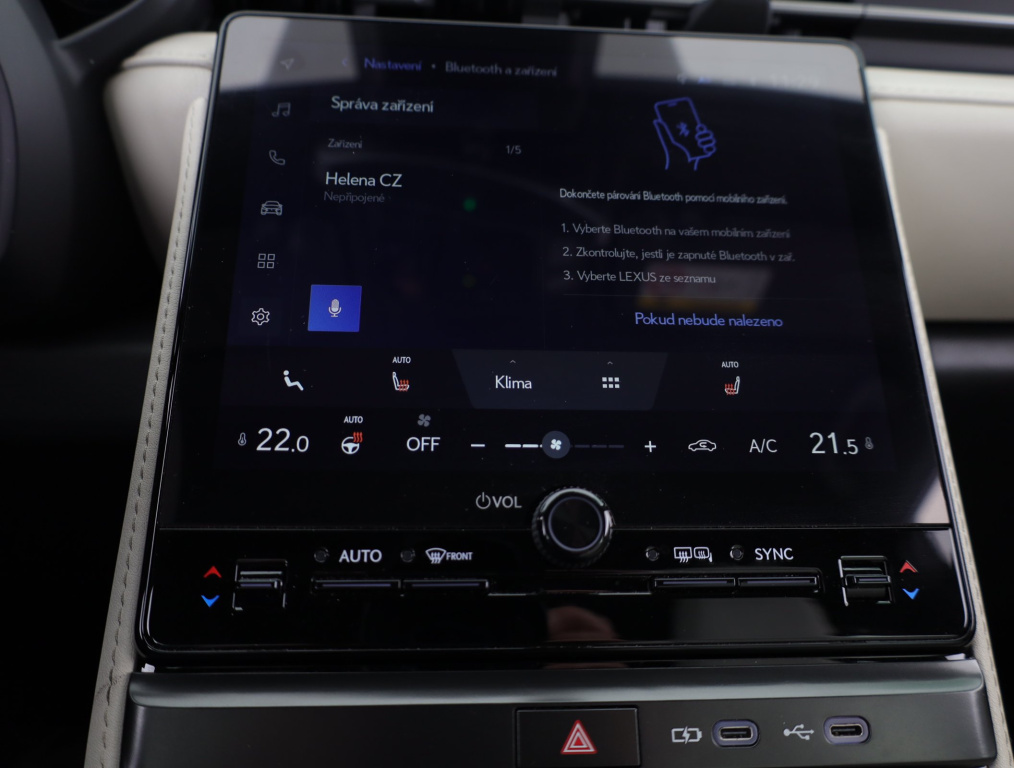 Lexus LBX