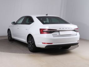 Skoda Superb - 2023