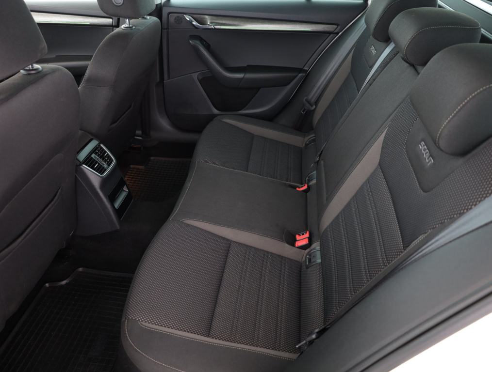 Škoda Octavia Scout