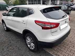 Nissan Qashqai - 2015