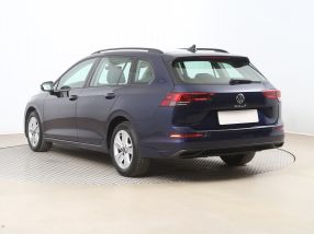 Volkswagen Golf - 2022