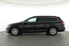 Volkswagen Passat - 2015