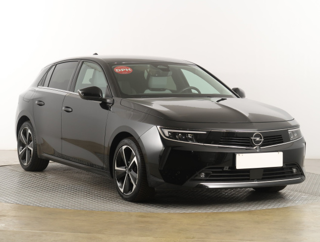 Opel Astra 2023