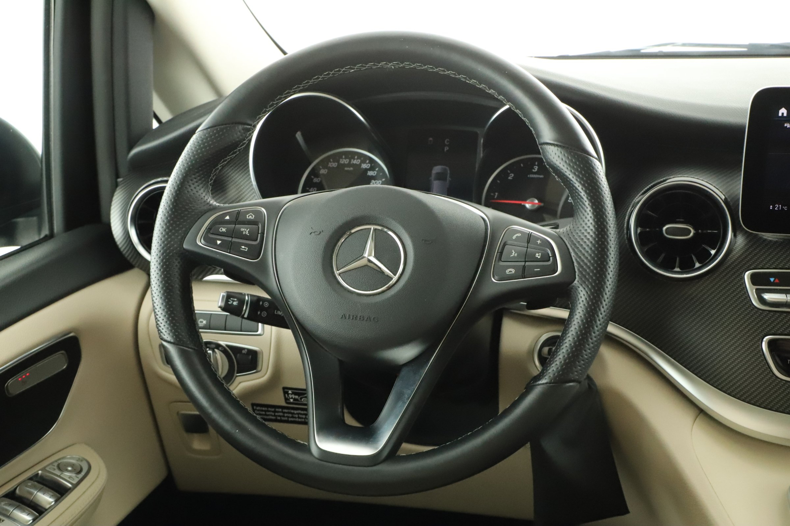Mercedes-Benz Marco Polo - 2021