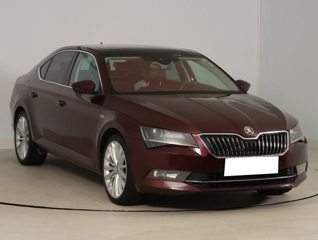 Škoda Superb 2015