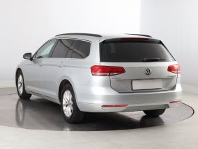 Volkswagen Passat - 2015