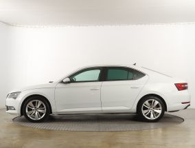 Skoda Superb - 2016