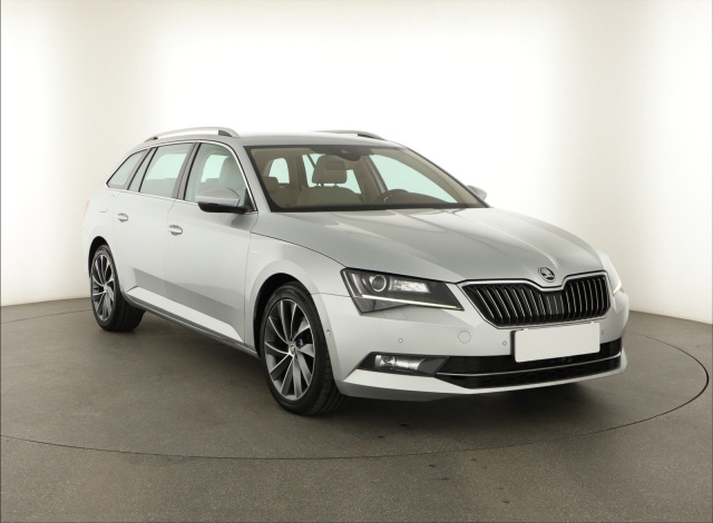 Škoda Superb 2017