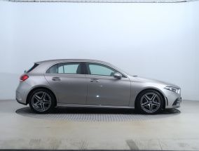 Mercedes-Benz A - 2021