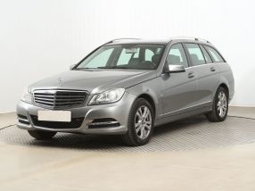 Mercedes-Benz C - 2011