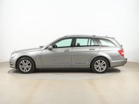 Mercedes-Benz C - 2011
