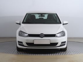 Volkswagen Golf - 2015