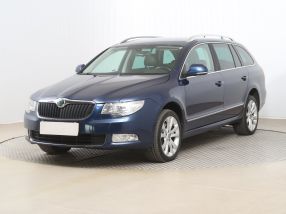 Skoda Superb - 2012