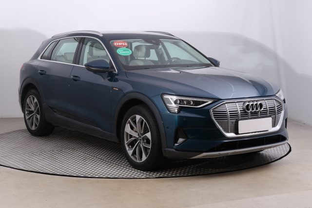 Audi e-tron 2019