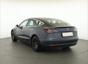 Tesla Model 3 - 2019