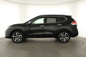 Nissan X-Trail - 2016