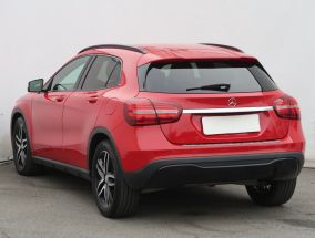 Mercedes-Benz GLA - 2018