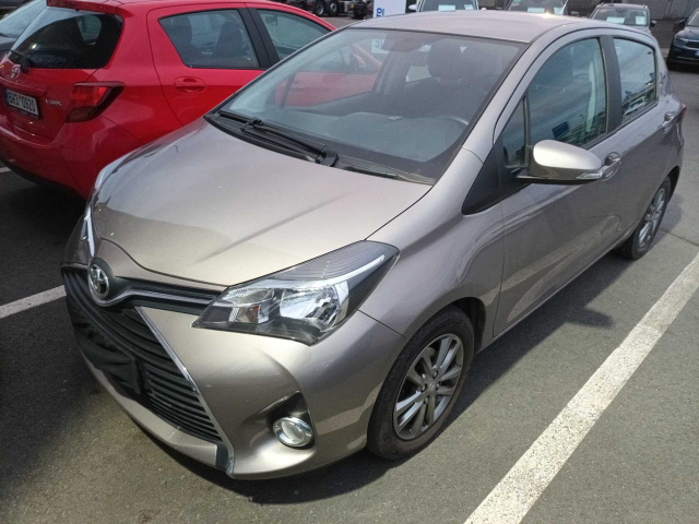 Toyota Yaris 2015