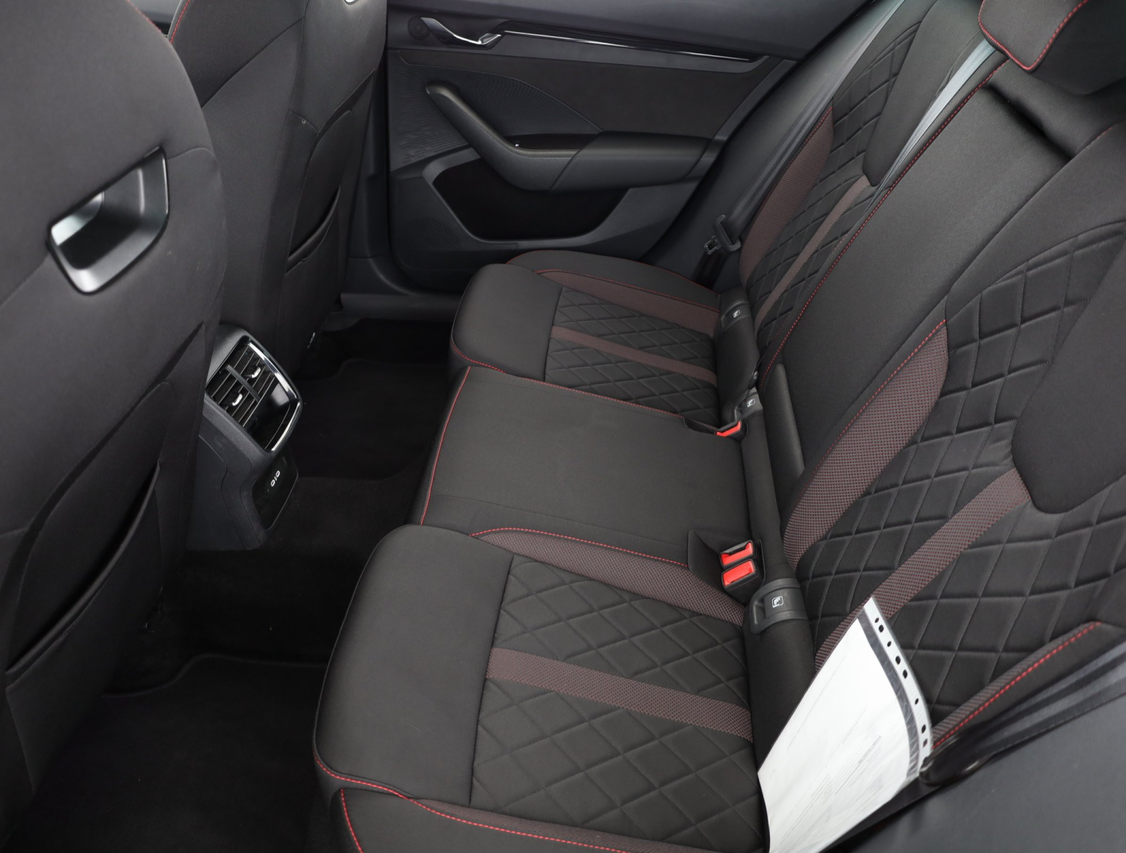 Škoda Octavia - 2024