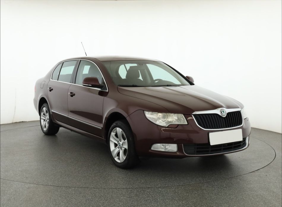 Skoda Superb - 2009